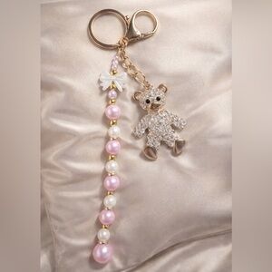 💖Handmade Pearl Teddy Charm Keychain – Gift Ready